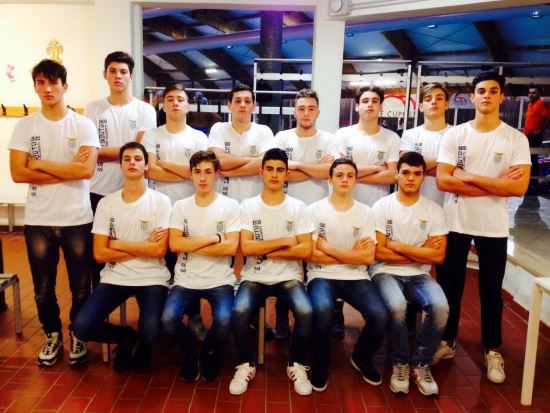 U17 zM