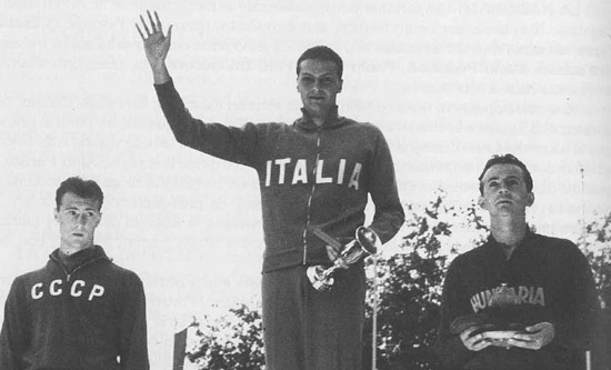 1958 – Europei di Budapest Podio dei 100 SL